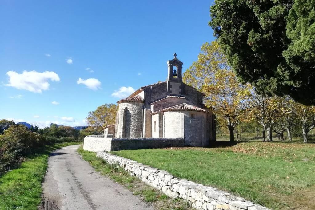 2 Pieces Sur Jardin En Pic Saint-loup *